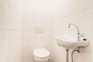 Altbauwohnung mit 3 Zimmern und Balkon – Die vollständige Adresse der Immobilie erhältst du vom Anbieter., 56068 Süd, Koblenz – Vorschaubild 11