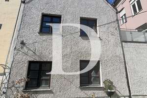 Historisches Wohnhaus mit Ladengeschäft in der Innenstadt – Die vollständige Adresse der Immobilie erhältst du vom Anbieter., 86152 Jakobervorstadt-Nord, Augsburg – Vorschaubild 3