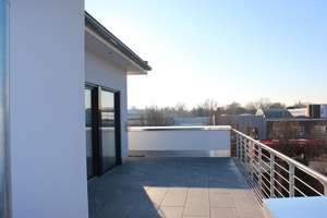 Repräsentative 2 Zimmer Penthousewohnung mit großer Dachterrasse und herrlichem Ausblick! – Die vollständige Adresse der Immobilie erhältst du vom Anbieter., 53175 Hochkreuz, Bonn – Vorschaubild 10