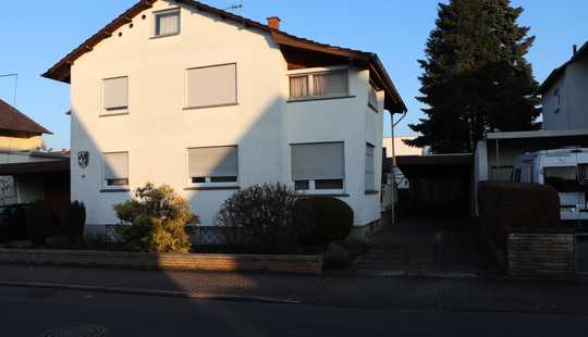 Bild von 6-Zimmer Zweifamilienhaus in Ginsheim-Gustavsburg mit Garage, Carport und Werkstatt