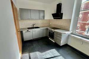 Schöne 2 Zimmerwohnung mit Balkon und Einbauküche in Zwickau