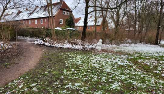 Bild von Sanierungsbedürftiges Mittelreihenhaus mit viel Potenzial und Garten in Hamburg - Finkenwerder
