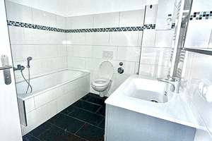 Exklusive 4,5-Zimmer Wohnung mit Terrasse und modernisiertem Badezimmer – Münzstr. 19, 47051 Altstadt, Duisburg – Vorschaubild 7