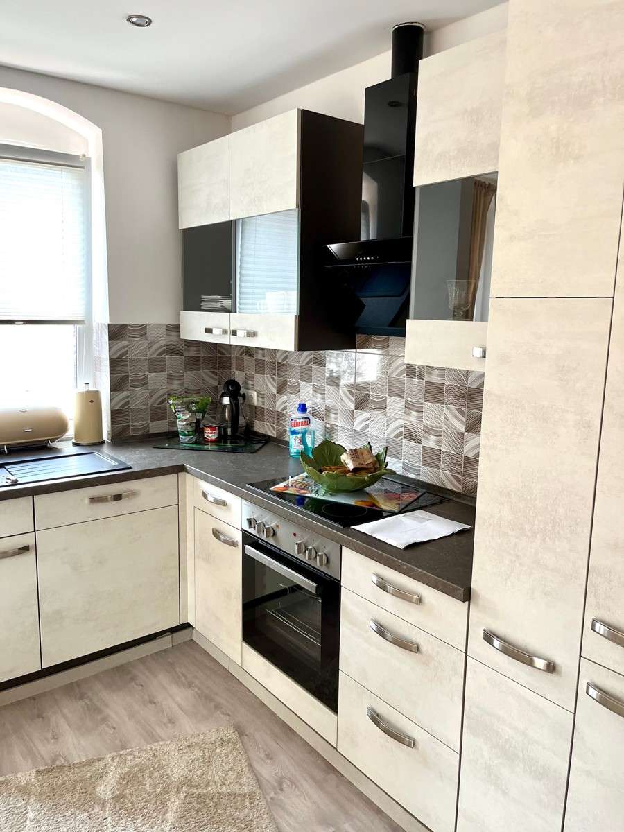 Immobilie in Radebeul - Haushälfte zur Selbstnutzung - PLUS Kapitalanlage in Radebeul (3 bereits sanierte Wohnungen!) - Bild 3