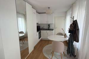 Kompaktes 1-Zimmer-Apartment in Köln – Dreikönigenstraße 16, 50678 Altstadt/Süd, Köln – Vorschaubild 2