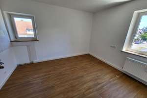 Lichtdurchflutete 3-Zimmer-Wohnung mit Wohnküche in Augsburg-Oberhausen zu vermieten – Eichenhofstraße 25, 86154 Oberhausen-Nord, Augsburg – Vorschaubild 3