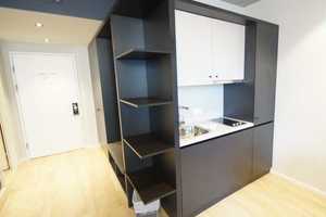 Stilvolle 1-Zimmer-Wohnung mit Einbauküche in Stuttgart – Rotebühlstraße 89, 70178 Stuttgart – Vorschaubild 9