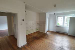 Renovierte 1,5 Zi.-Whg. mit Balkon ab 01.07.2026