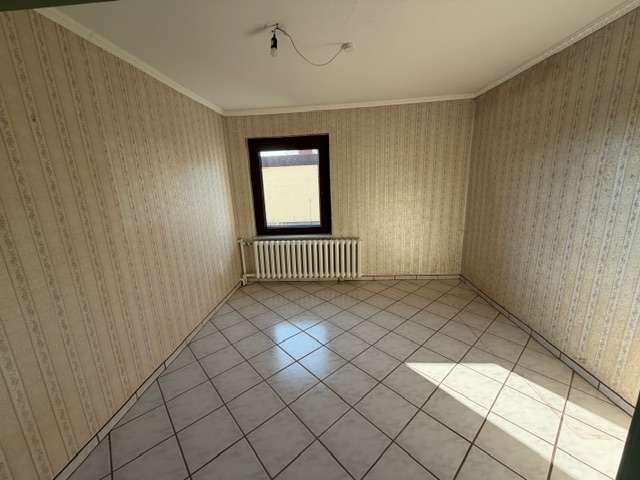 Immobilie in Tribsees - Voll unterkellertes Einfamilienhaus mit Nebengelass in Tribsees zu verkaufen - Bild 2