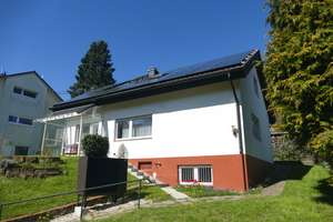 EFH in Grünwettersbach mit Südosthanglage, neues Dach, Wärmepumpe und Photovoltaik mit Speicher – Pfeilerweg 10, 76228 Grünwettersbach, Karlsruhe – Vorschaubild 3