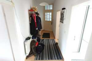 Einbauküche und Tageslichtbad mit Wanne - gut geschnittene 2-Zimmerwohnung nahe Uni! – Bogenstraße a.A., 99089 Erfurt – Vorschaubild 10