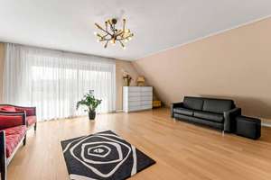 *Provisionfrei* Exklusives Zuhause mit Wellness & Traumgarten in Bremen-Oberneuland – Die vollständige Adresse der Immobilie erhältst du vom Anbieter., 28355 Oberneuland, Bremen – Vorschaubild 9