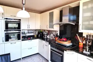 Exklusives Architektenhaus im Grünen auf einem optimal gelegenen Hinterliegergrundstück – Berlin – Vorschaubild 13