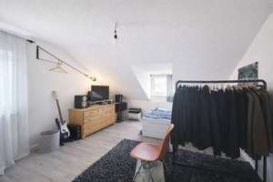 Stuttgart-Ost: Vermietete 3-Zimmer-Dachgeschosswohnung in zentraler Lage – Die vollständige Adresse der Immobilie erhältst du vom Anbieter., 70190 Stöckach, Stuttgart – Vorschaubild 5