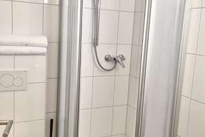 Vollmöbiliert, 1 Zimmer Apartment #002 – Unterrather Straße 34, 40468 Unterrath, Düsseldorf – Vorschaubild 7
