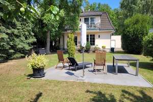 House with beautiful Garden in Prime Berlin-Hermsdorf Location