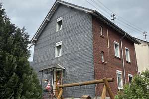 Teilvermietetes Einfamilienhaus mit Appartement in zentrumsnaher Lage von Weidenau – 57076 Weidenau, Siegen – Vorschaubild 4