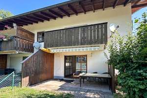 4-Zimmer-Wohnung mit eigenem Garten und TG-Stellplatz