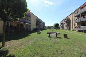 Modernisierte Wohnung mit drei Zimmern und Balkon in Dessau-Roßlau – Die vollständige Adresse der Immobilie erhältst du vom Anbieter., 6842 Innerstädtischer Bereich Süd, Dessau-Roßlau – Vorschaubild 20