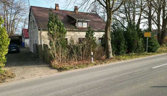 Bild von Handwerker gesucht! Einfamilienhaus zur Sanierung, oder Ihre Chance zum Neubau!