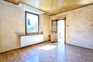 Gepflegtes Ein- bis Zweifamilienhaus mit mit vielen Möglichkeiten in Leverkusen-Quettingen – Die vollständige Adresse der Immobilie erhältst du vom Anbieter., 51381 Quettingen, Leverkusen – Vorschaubild 3