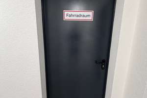 Vollmöbliertes Studentenapartment in Erlangen – modern, zentral, einzugsbereit – Anton-Bruckner-Strasse 1, 91052 Röthelheim, Erlangen – Vorschaubild 15