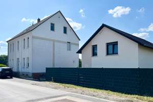 Einzigartiges Wohnensemble: Saniertes EFH im Grünen plus renditestarkes MFH – Die vollständige Adresse der Immobilie erhältst du vom Anbieter., 45279 Horst, Essen – Vorschaubild 2