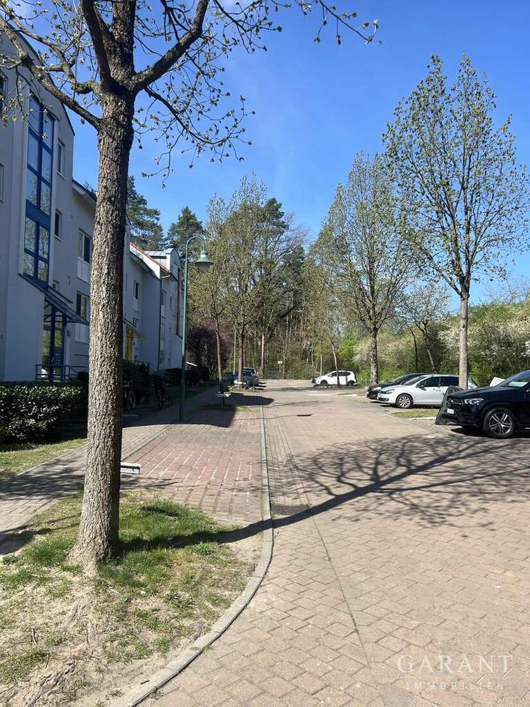 Vermietete 4 Zimmer-Wohnung im schönen Kleinmachnow mit Blick ins Naturschutzgebiet
