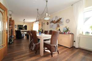 Ideal für ein zu pflegendes Familienmitglied, als Mehrgenerationen-Haus oder mit Praxis / Büro – Die vollständige Adresse der Immobilie erhältst du vom Anbieter., 47443 Hochstraß, Moers – Vorschaubild 20