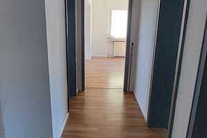 Viel Platz in Heilbronn: Saniertes Vier-Zimmer-Apartment mit Balkon – Schongauer Straße 36/1, 74078 Neckargartach, Heilbronn – Vorschaubild 2