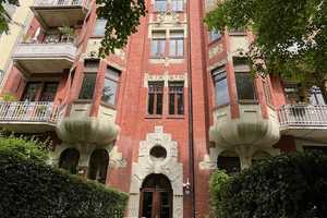 Dachgeschoss, 3 Zimmer + Balkon, Rheingauviertel-Altbauwohnung – Hallgarter Straße 5, 65197 Wiesbaden – Vorschaubild 2