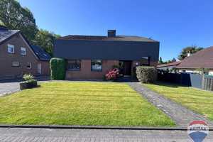 Schönes Einfamilienhaus mit Einliegerwohnung auf traumhaftem Grundstück für eine glückliche Familie – Kleve (Kreis) – Vorschaubild 3