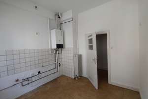 Helle, renovierte 2-Zimmer-Wohnung mit Parkett in Duisburg-Neudorf – Sternbuschweg 16, 47057 Neudorf-Nord, Duisburg – Vorschaubild 4