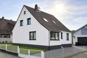 Kernsaniertes Einfamilienhaus mit Top  Energiebilanz – Die vollständige Adresse der Immobilie erhältst du vom Anbieter., 65843 Sulzbach (Taunus) – Vorschaubild 2