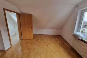 2‑Zimmer‑Maisonette über zwei Ebenen mit Balkon, EBK und Stellplatz – Die vollständige Adresse der Immobilie erhältst du vom Anbieter., 70565 Rohr, Stuttgart – Vorschaubild 10