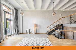 Puristisches Split-Level Loft mit offener Galerie und viel Licht – Die vollständige Adresse der Immobilie erhältst du vom Anbieter., 10965 Kreuzberg, Berlin – Vorschaubild 1