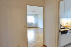 2-Zimmer mit Balkon, EBK & Stellplatz - Waldrandlage – Stuttgart – Vorschaubild 5