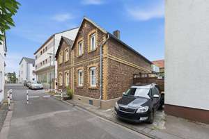 Backsteinhaus mit grünem Garten & Dachterrasse – provisionsfrei – 51147 Wahn, Köln – Vorschaubild 2