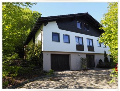 Solide vermietetes EFH auf idyllischem Grundstück in 86551 Aichach-Algertshausen