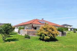 Bungalow mit zusätzlichem Grundstück in sehr ruhiger Siedlungslage in Ruhstorf an der Rott – Die vollständige Adresse der Immobilie erhältst du vom Anbieter., 94099 Ruhstorf an der Rott – Vorschaubild 4