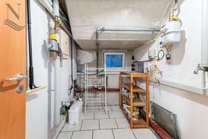 Eleganz trifft Wohnkomfort: Exklusives Reihenendhaus mit Wintergarten, Sauna und Gartenidylle – Die vollständige Adresse der Immobilie erhältst du vom Anbieter., 83093 Bad Endorf – Vorschaubild 30