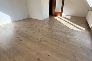 Neugraben-Fischbek: Helle 2-Zimmer-Dachgeschosswohnung mit Balkon – Die vollständige Adresse der Immobilie erhältst du vom Anbieter., 21149 Neugraben-Fischbek, Hamburg – Vorschaubild 6