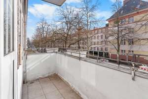 Altbaucharme in Tempelhof – helles Zuhause mit Südwestlicht und Dielenboden – Die vollständige Adresse der Immobilie erhältst du vom Anbieter., 12103 Tempelhof, Berlin – Vorschaubild 6