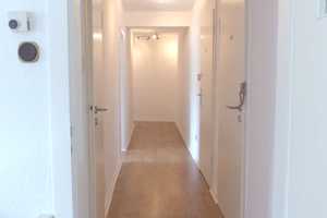 Modernisierte 3-Raum Wohnung mit Balkon und 2 Bädern in Rüttenscheid – Emilienstraße 34, 45128 Essen – Vorschaubild 1
