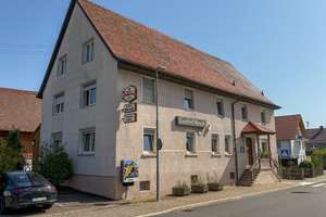 Offene Besichtigung am 07.11.2025 zw. 16-17 Uhr: Immobilie mit Entwicklungspotenzial zu verkaufen – Hohenwarter Str. 17, 75242 Neuhausen – Vorschaubild 2