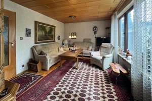Historisches EFH mit großem Garten und Terrasse -  ruhige Lage in München – Die vollständige Adresse der Immobilie erhältst du vom Anbieter., 81249 Aubing-Süd, München – Vorschaubild 3