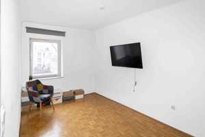 Zeitmietvertrag! Altbauwohnung Maximilianstraße 68 - Kaisermeile Augsburg - für WG – Maximilianstraße 68, 86150 Augsburg – Vorschaubild 8