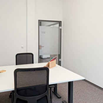 Unbegrenzter Bürozugang zu unseren Öffnungszeiten in Regus Europark