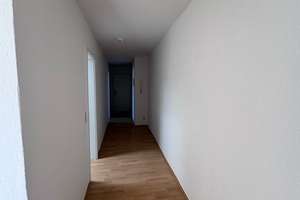 Helle 3 Raum Wohnung mit Wannenbad - neu renoviert – Leipziger Straße 10, 39112 Leipziger Straße, Magdeburg – Vorschaubild 2