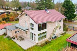 Modernes Zweifamilienhaus in Eggersdorf - Mit A-Energieeffizienz, Einbauküchen, Kaminen, Garage uvm. – Die vollständige Adresse der Immobilie erhältst du vom Anbieter., 15345 Petershagen/Eggersdorf – Vorschaubild 3